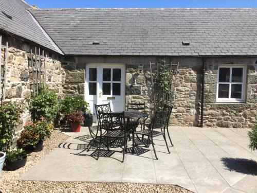 LAIRDS COTTAGE