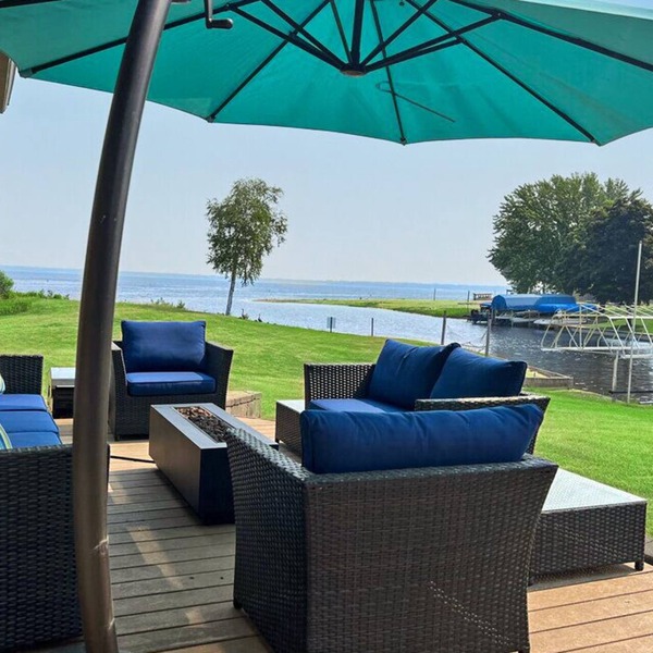 Lake Front House Directly On Castle Rock Lake - Dock, Beach & Near WI Dells