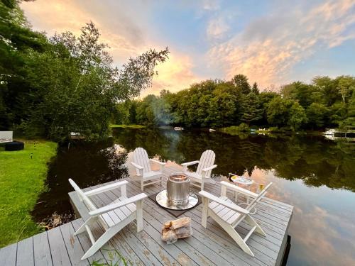 Lake House, Fire Pit, Games Magnolia Lake House