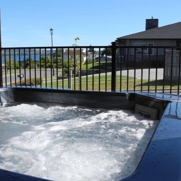 Lake Views From 3 Mile Bay, SPA, lake close, self contained apartment, EV Charge