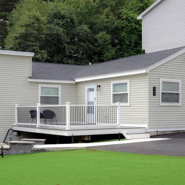LakeAccess 4 Bed 3 Full Bath HOT TUB