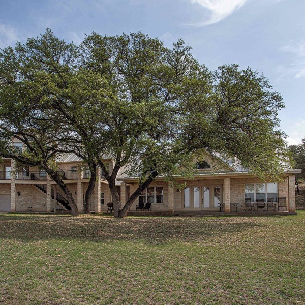 Lakefront 6BR Retreat w/Game Room