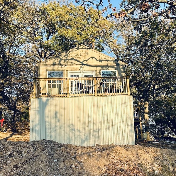Lakefront Cabin just steps away from the water. "Fox Cabin"