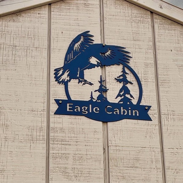 Lakefront "Eagle" Cabin just steps away from Grand Lake. Eagle Cabin