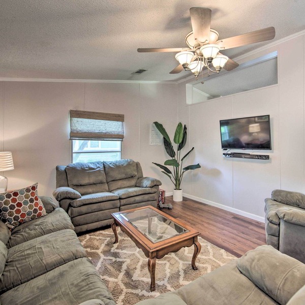Lakefront Mabank Gem w/Sunset Views: Pets Welcome