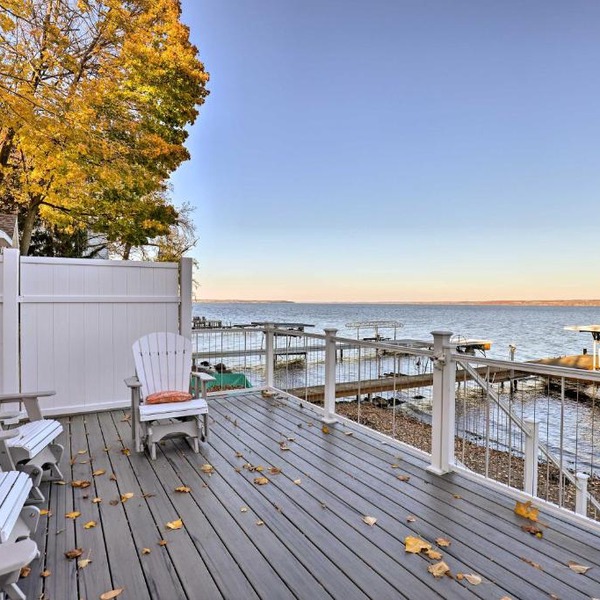Lakefront Romulus Retreat w/Private Dock!