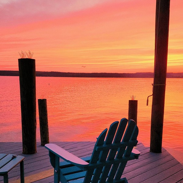 Lakefront Sunset Retreat for Two - Peaceful Seneca Lake Escape Near Geneva