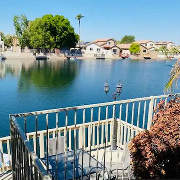Lakefront Villa with Heated Pool