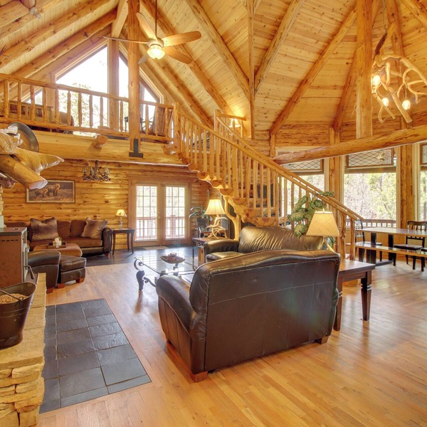 Lakeside Cabin on 2 Acres w/Fire Pit + Hot Tub!
