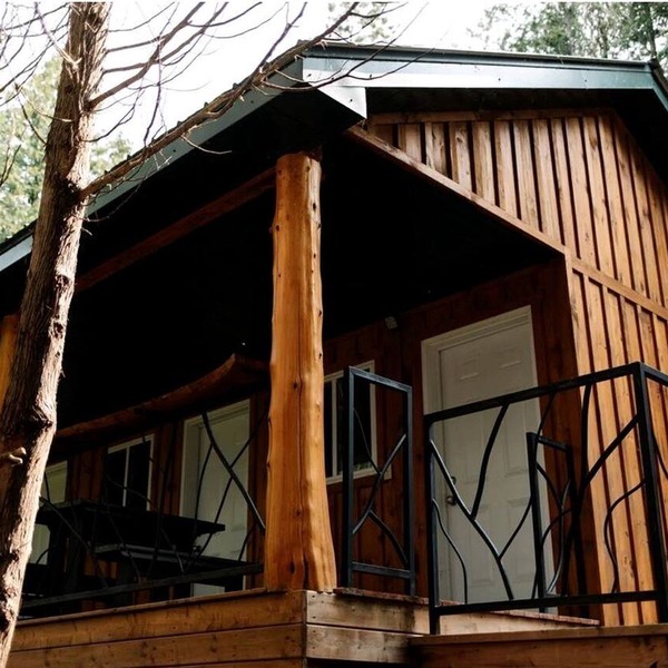 Lakeside Group Cabin with Huge Deck, Fire Pits & Sunset Views in Ontario, Canada