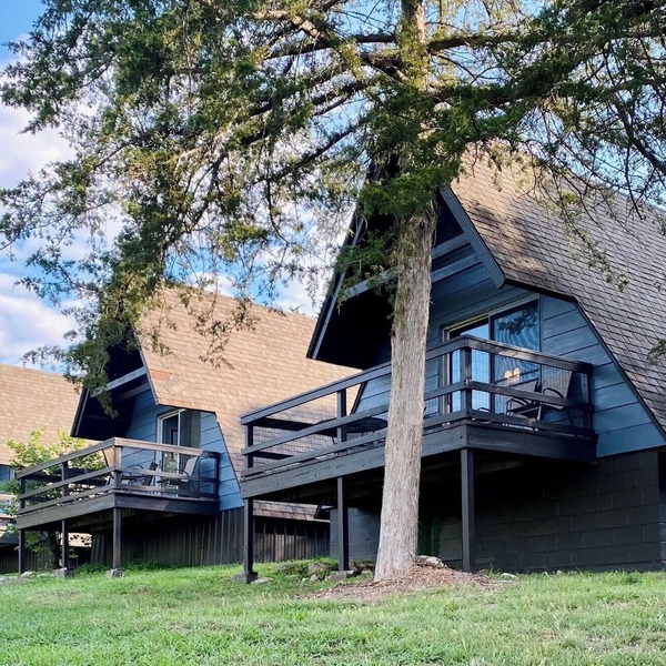 Lakeside Studio A-Frame Cabin | Calm Waters Resort | Boat Slips & Rentals | FREE Kayaks & Paddleboards | Guided Fishing & Lake Tours!