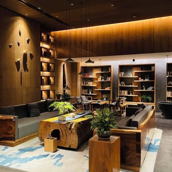 LAN HOTEL