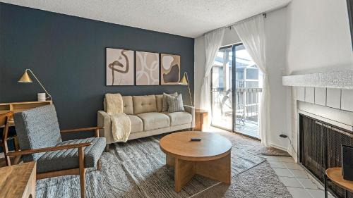 Landing Apartments - Mueller Flats