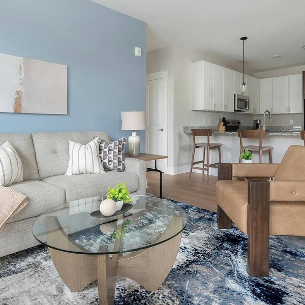Landing | Beautiful 2BD, Clubhouse, Yoga Studio