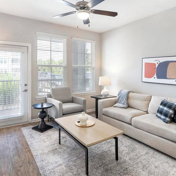 Landing | Modern 2BD, Gym, Clubhouse