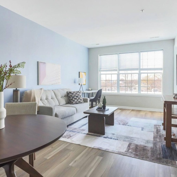 Landing | Modern 2BD, Courtyard, Clubhouse