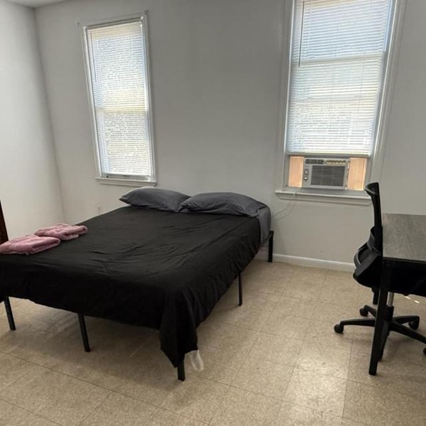 Large and private 3 bedroom and 2 bathroom apartment, separate street entrance
