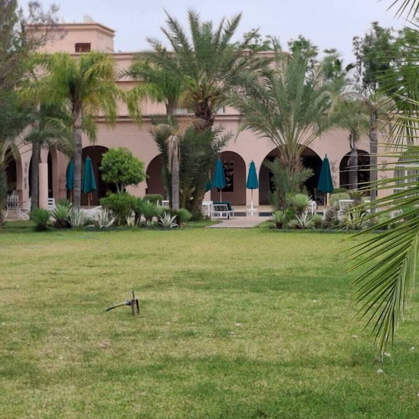 Large luxury villa for large group events - close to town center