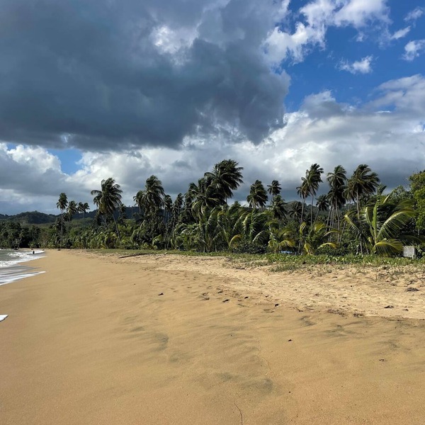 Large Oceanfront 4 Bedroom Home near Rincon directly on a Beautiful Quiet Beach
