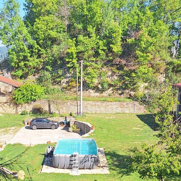 Large panoramic vacation home for groups in Langhe
