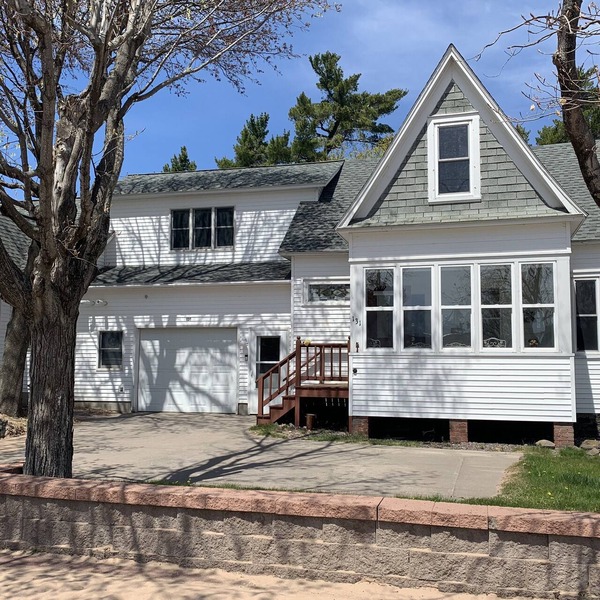 Large Vacation Home Across from Lake Superior & Short Walk to Lighthouse!