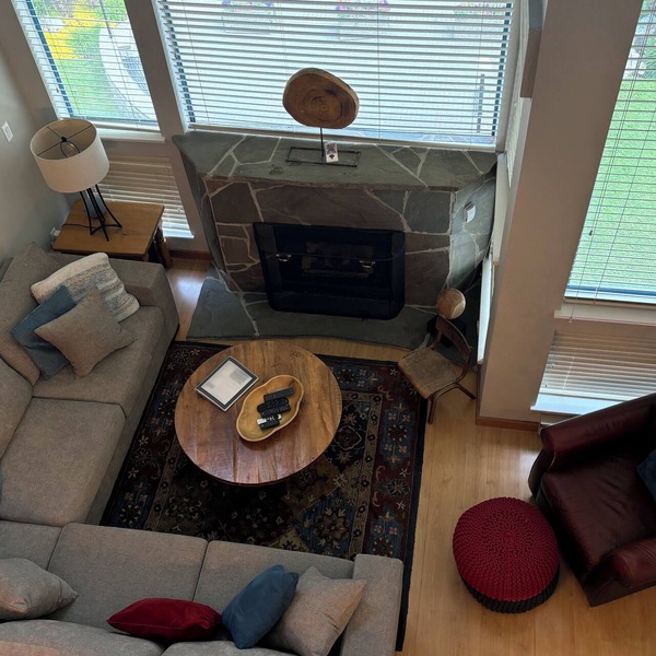 Largest Modernized Top Floor Condo in Greystone Lodge