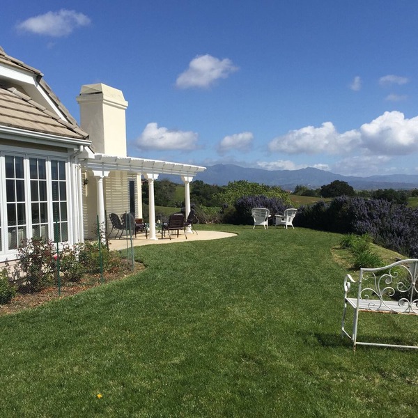 Lavender Hill Ranch Santa Ynez: 7 Acre Estate Epic Hilltop Views Near Shops/Wine