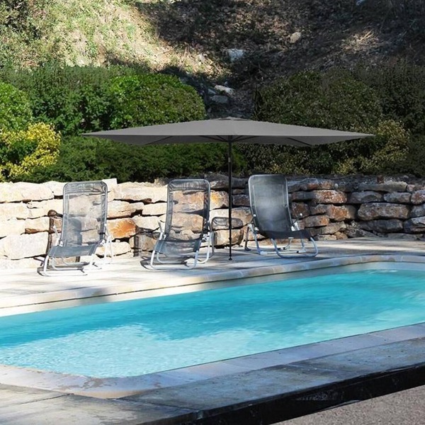 Le gîte du Paradaou with swimming pool and air-conditioning in a peaceful Provencal setting
