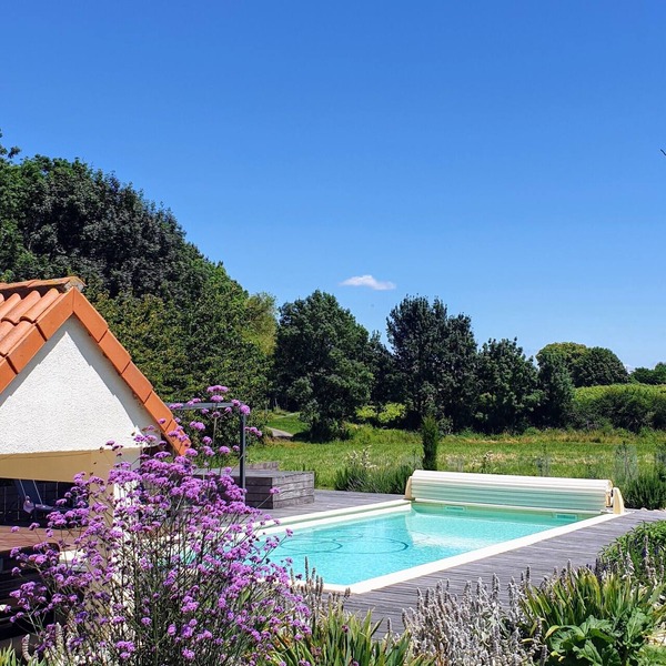 Le Petit Pas Gite in a tranquil setting surrounded by vineyards and sunflowers