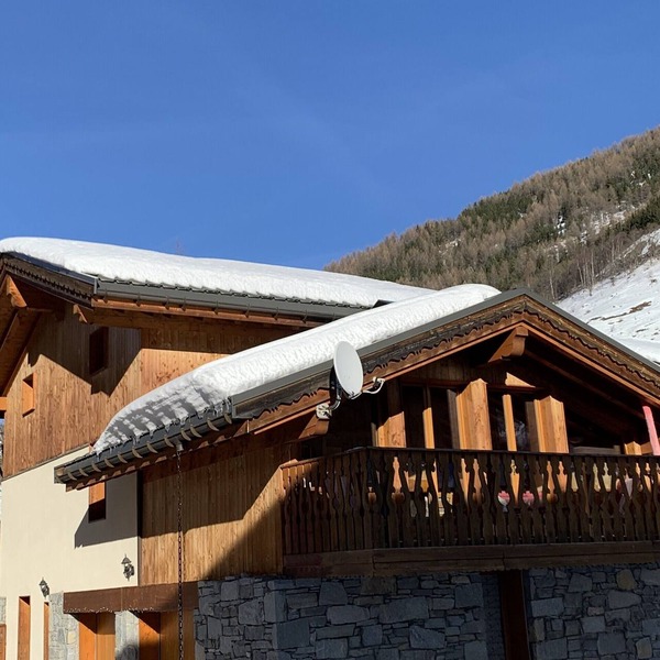 Le Refuge du Cabri -15 people- sauna - jacuzzi Les Ménuires -Skis aux Pieds