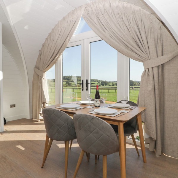 Leadon View Oak