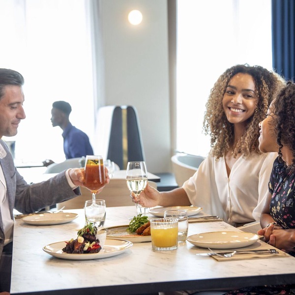Leonardo Hotel Bristol City