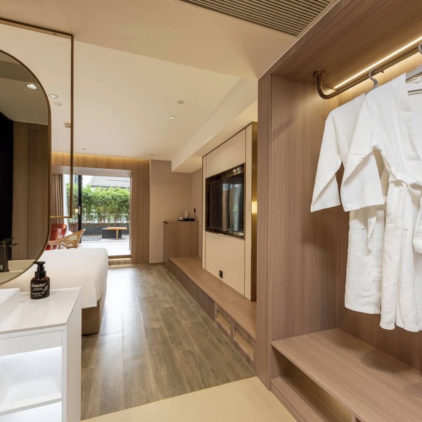Leshan Manfu Hotel