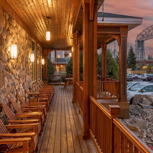 Lift Bridge Lodge, an Ascend Collection Hotel