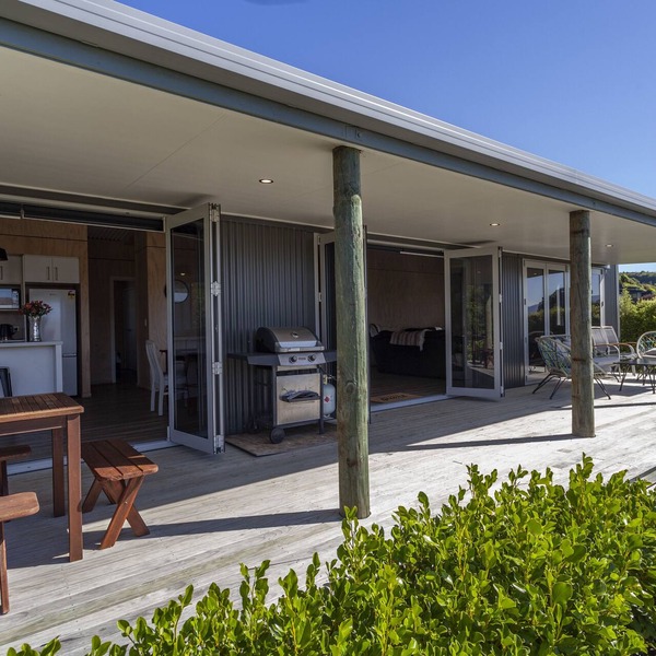 Ligar Bay Modern Bach - Sea View, Free Wi-Fi