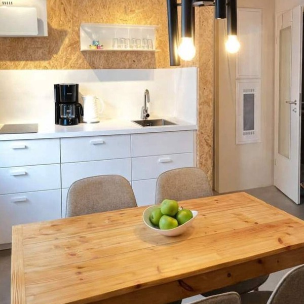 Light Hideaway (45sqm) near BER Airport