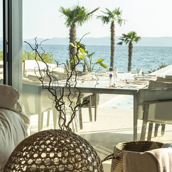 LIOQA Resort