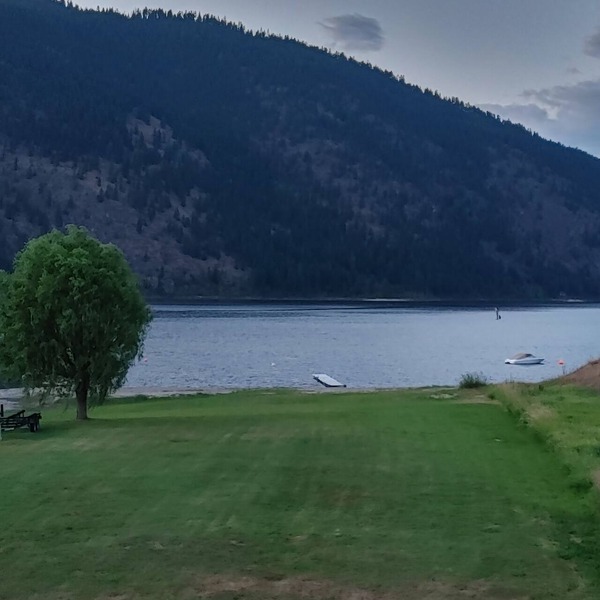 Little Shuswap Lake Front Suite