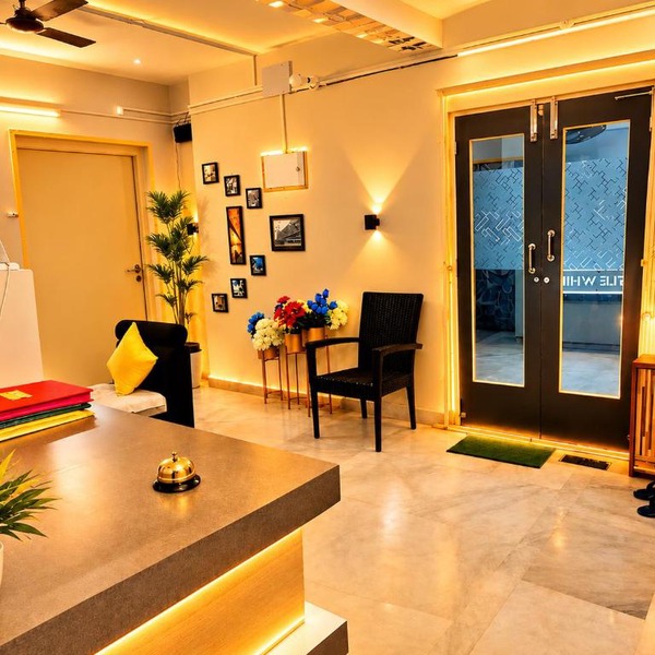 Little While Elitz-Budget & backpacker friendly micro hotel-Near metro