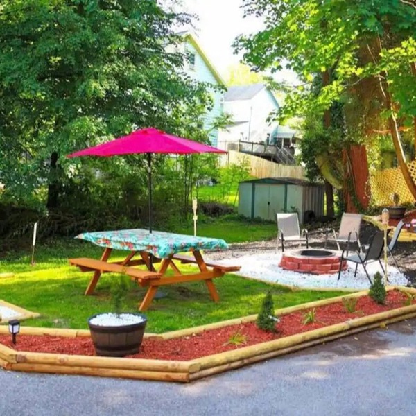 Lock Haven Home w/Fire Pit & BBQ with game room & Deck 3 min Walk to Main St