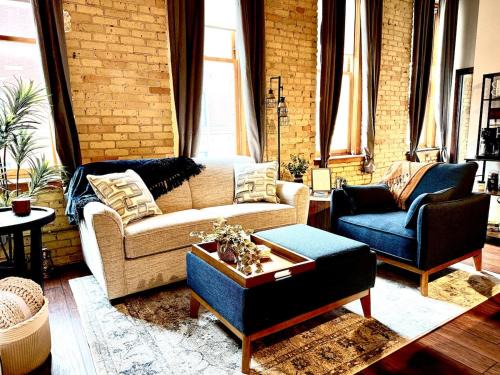 Loft on Lake Ave