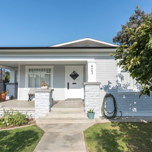 Long Beach Craftsman House. Historic district house-centrally located