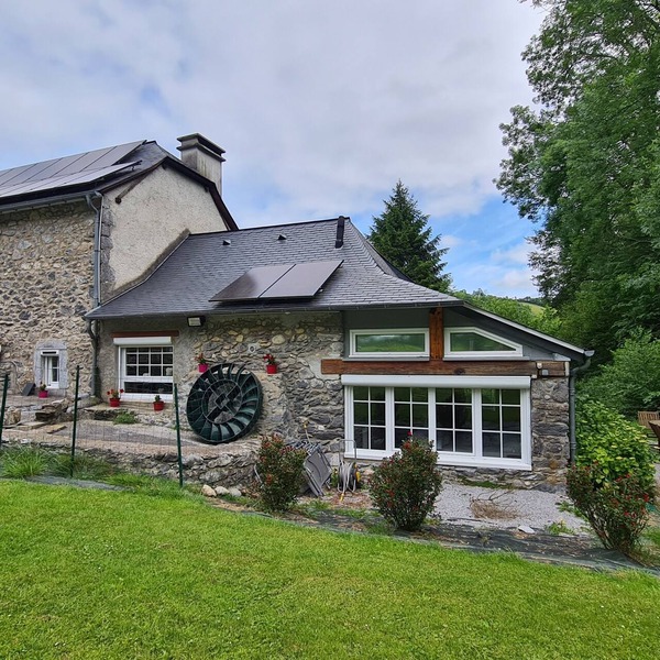 Lou Mouli Dous Amiscs*Moulin de 1399.charm and authenticity.pets accepted