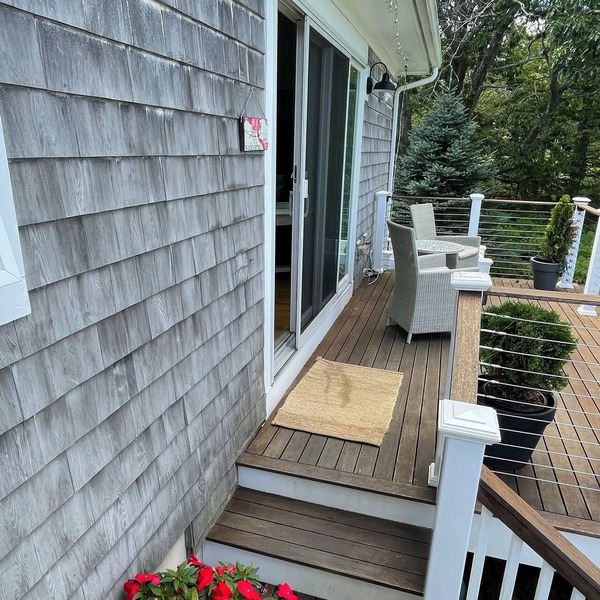 Lovely apt. In Fortunes Rocks—close to Fortunes Rocks Beach with pond views
