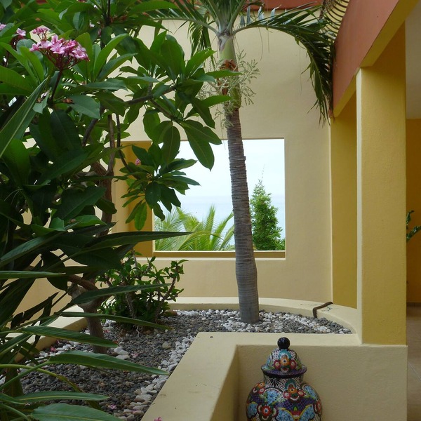 Lovely Beach-Front East Cape Condo