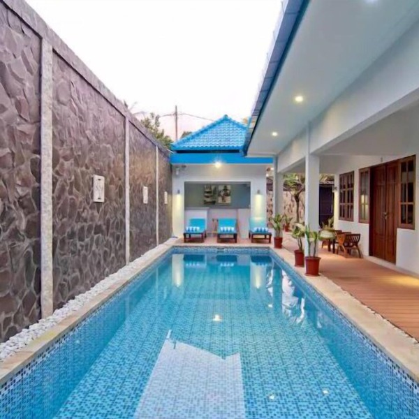 Lovina Oasis
