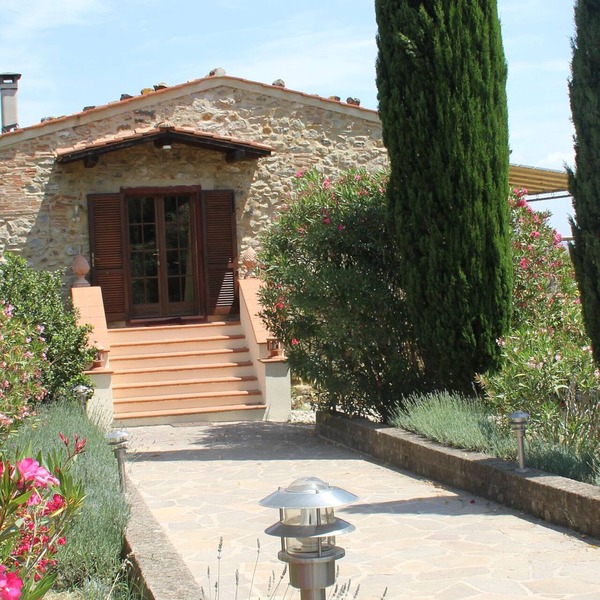 Lovingly renovated country house in the olive grove with large panoramic pool, air conditioning