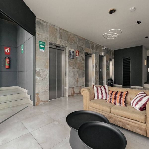 Low bed | Mixed Shared Room