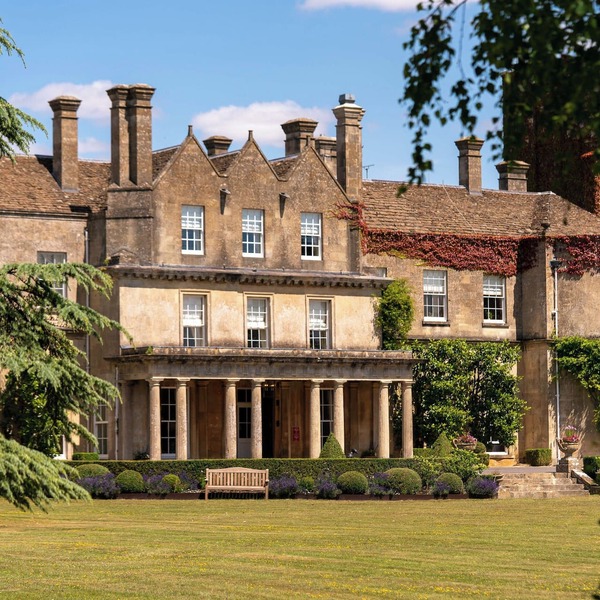 Lucknam Park, Emblems Collection