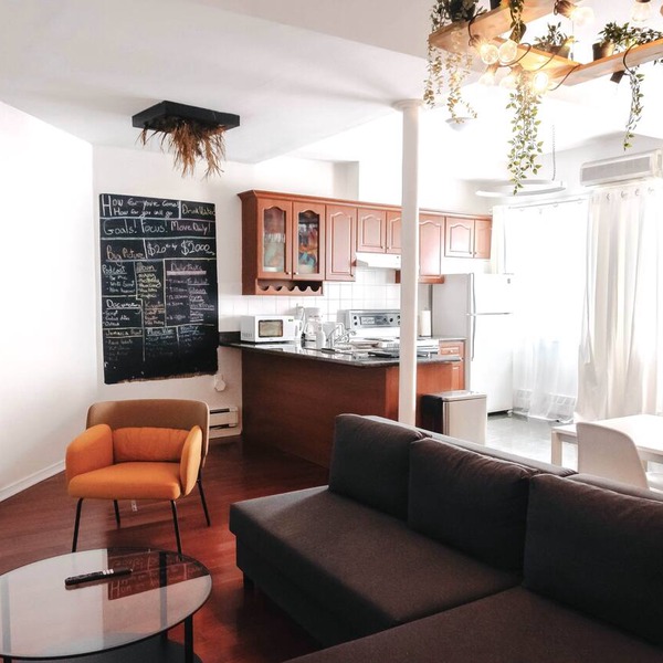 Lum The Queen - Spacious One-Bedroom Apartment
